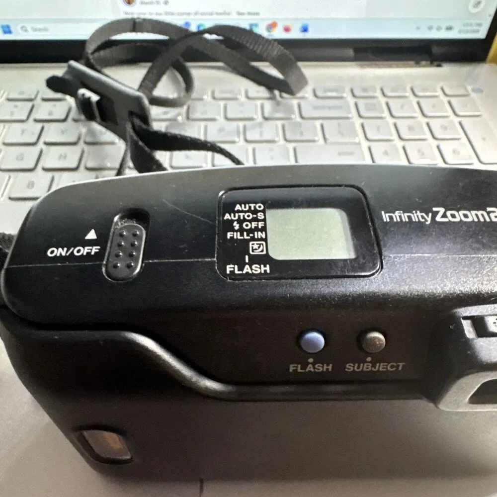 OLYMPUS Camera Black Infinity Zoom 230 -38 -90 mm zoom lens 35 mm film camera